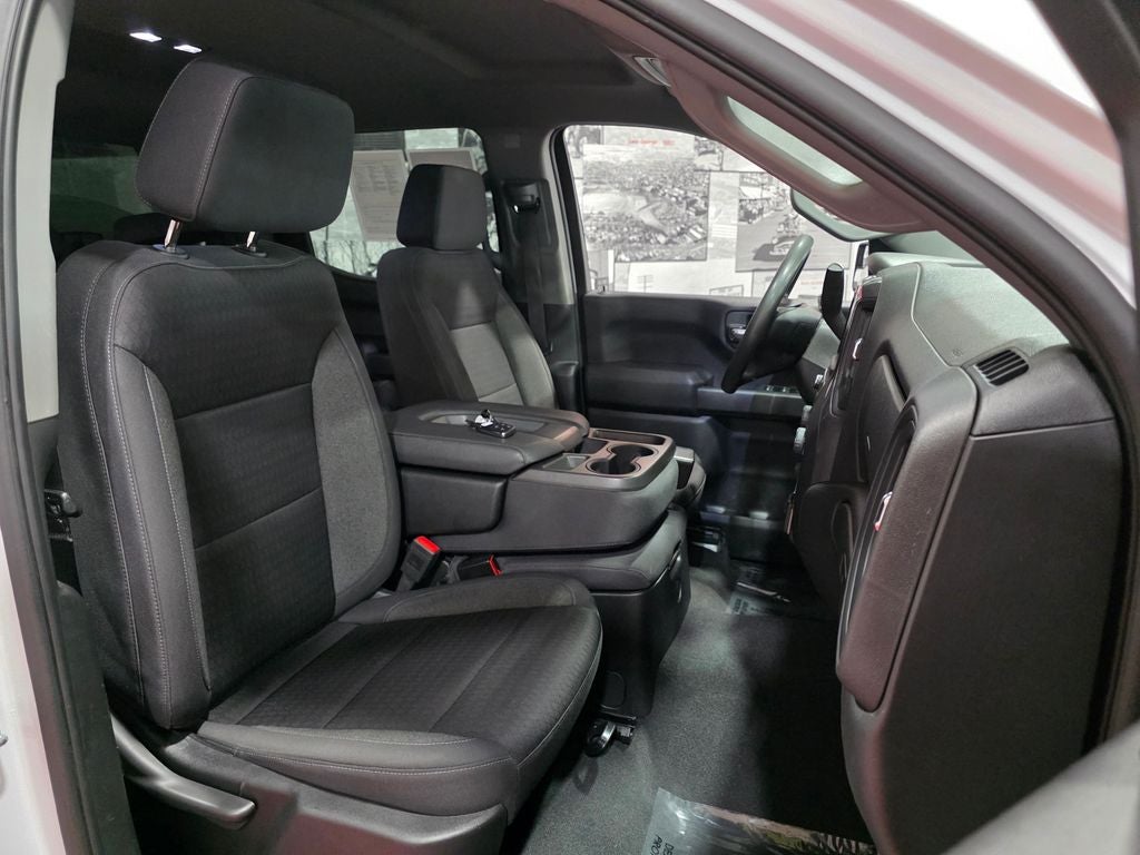 2023 Chevrolet Silverado 1500 Custom CarBravo Certified
