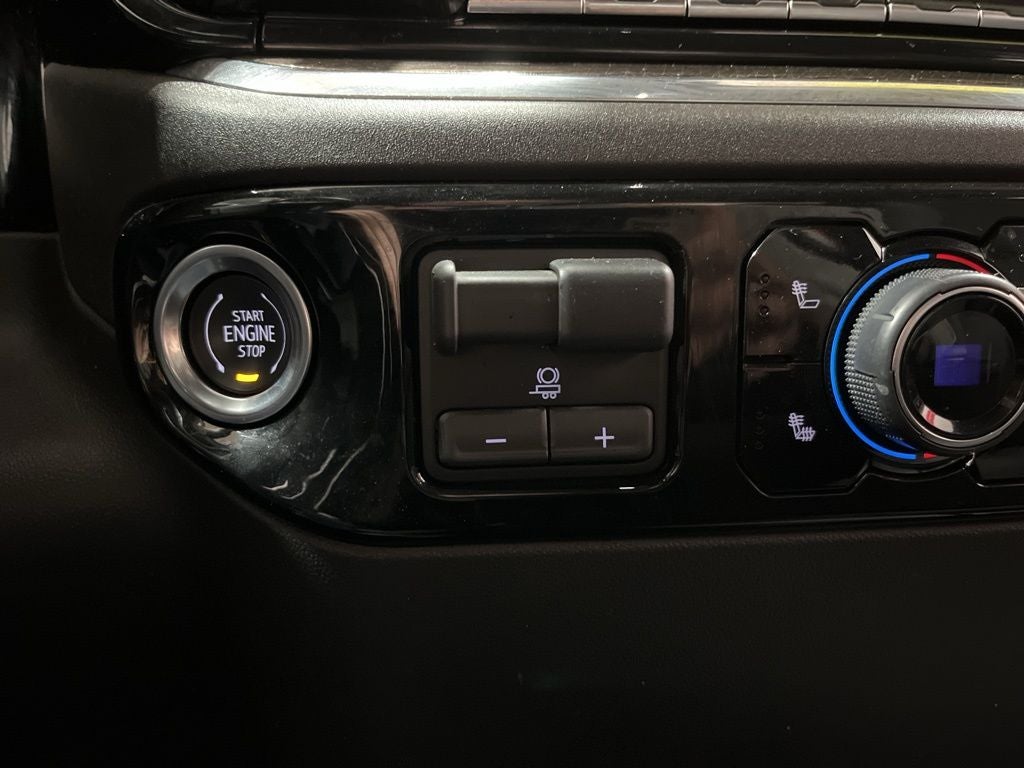 2024 Chevrolet Silverado 1500 LT LT1