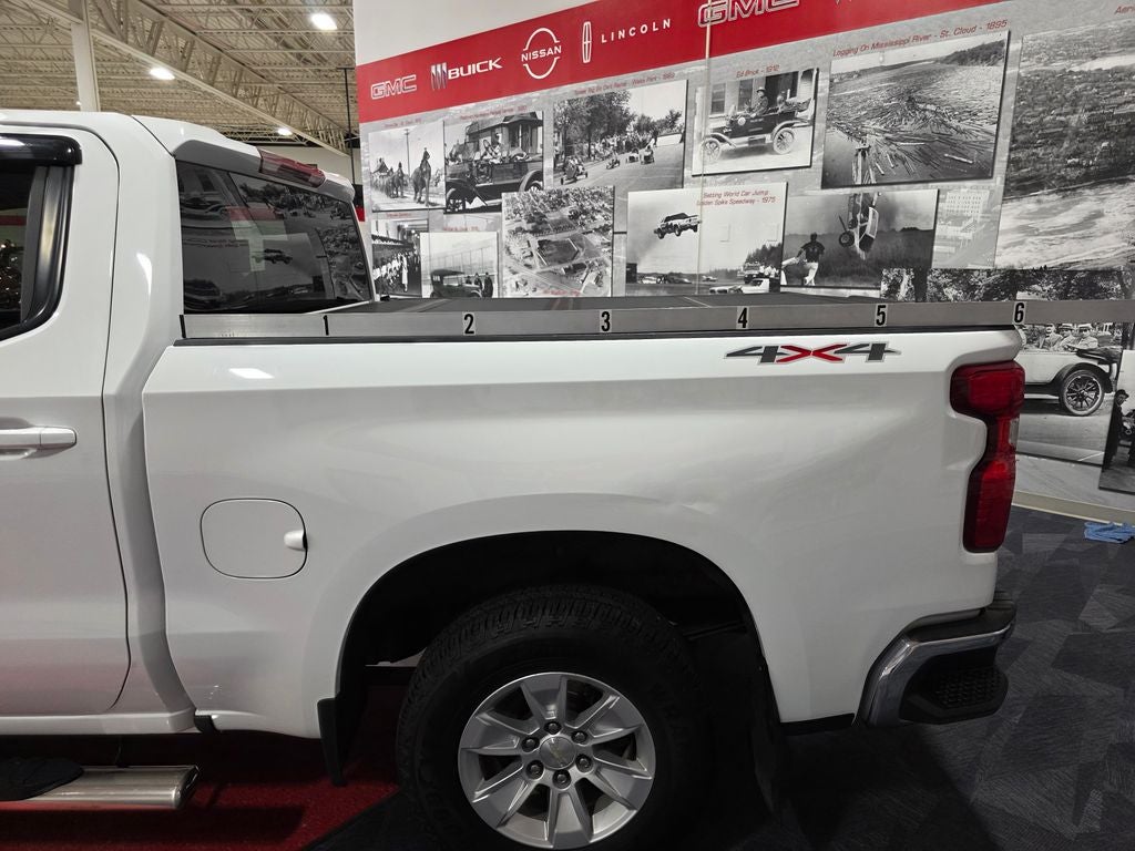 2021 Chevrolet Silverado 1500 LT LT1