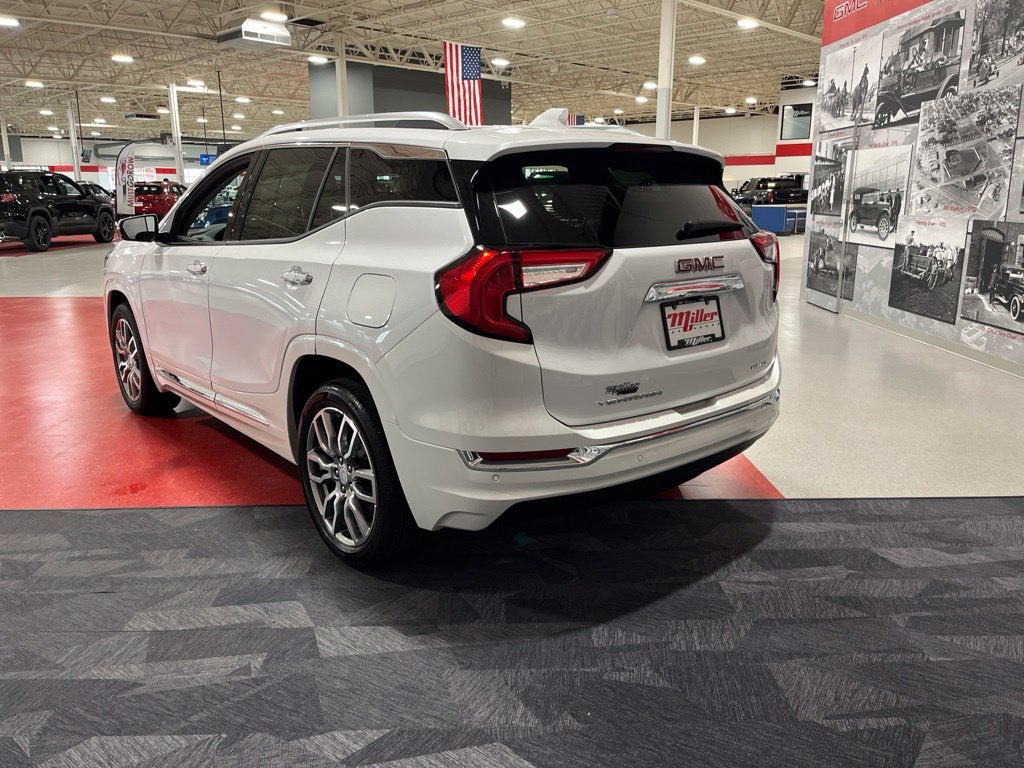 2024 GMC Terrain Denali Carbravo Certified