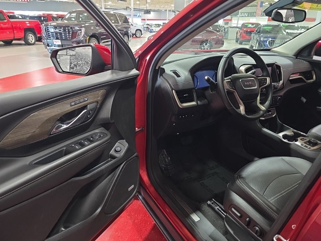 2024 GMC Terrain Denali Carbravo GM CPO