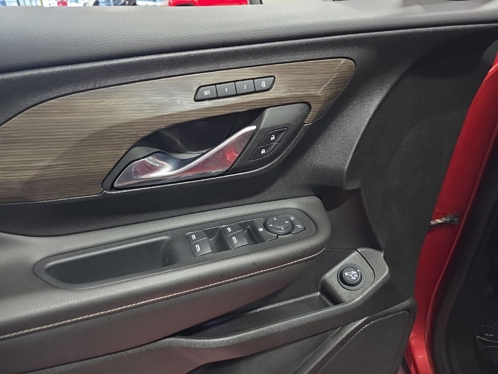 2024 GMC Terrain Denali Carbravo GM CPO