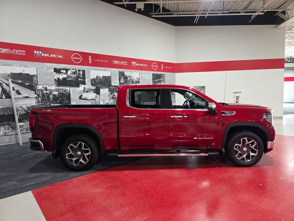 2023 GMC Sierra 1500 SLT