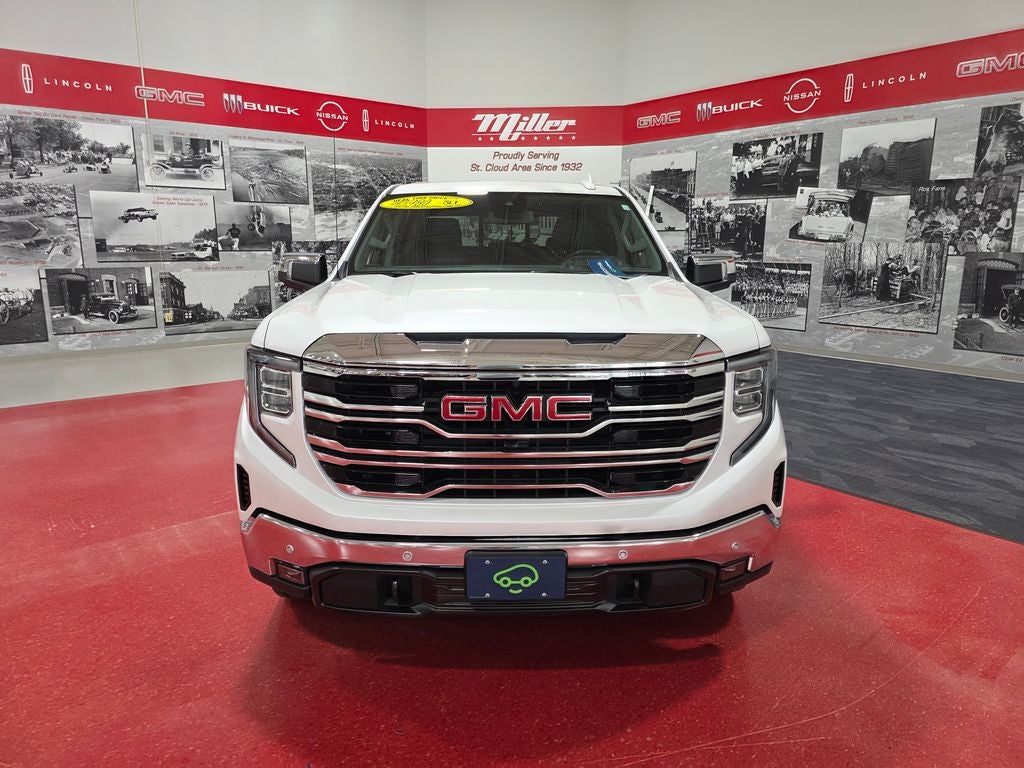 2024 GMC Sierra 1500 SLT