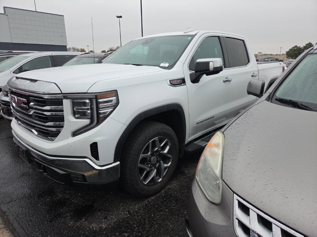 2023 GMC Sierra 1500 SLT