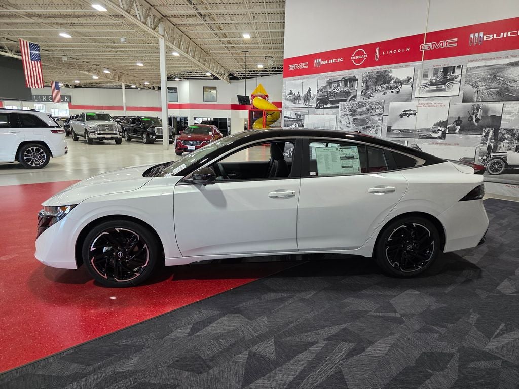 2026 Nissan Sentra SR