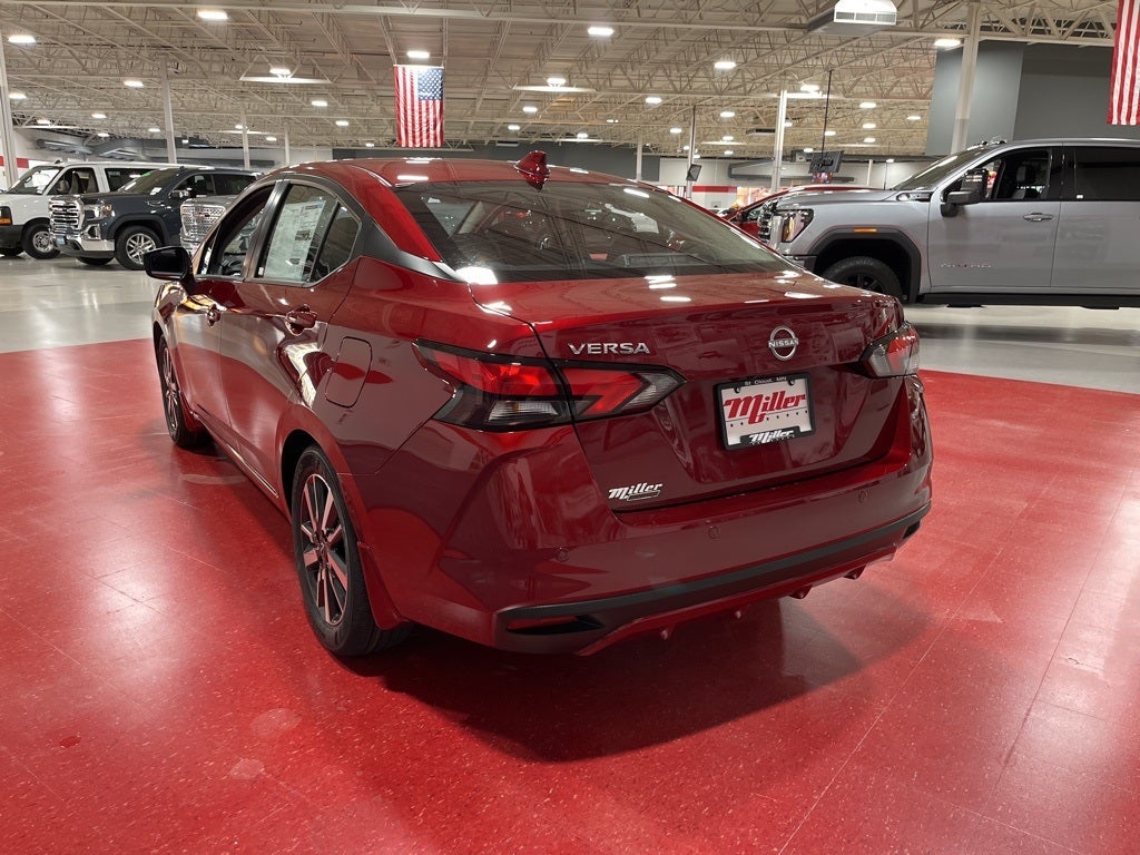 2025 Nissan Versa 1.6 SV