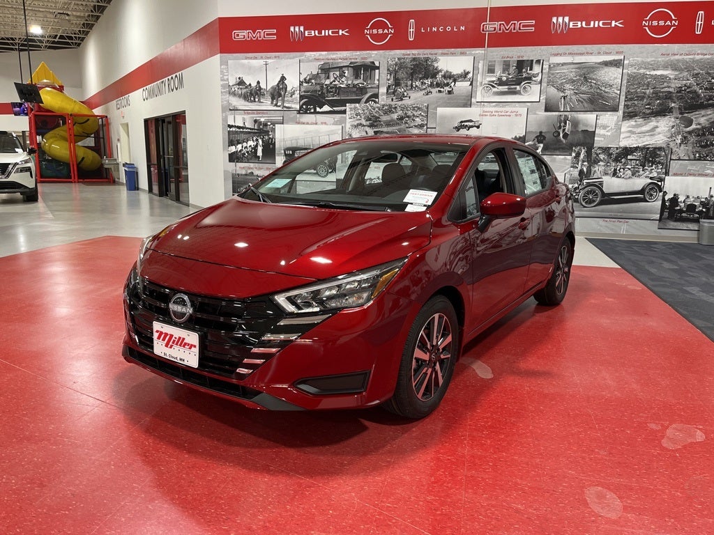 2025 Nissan Versa 1.6 SV