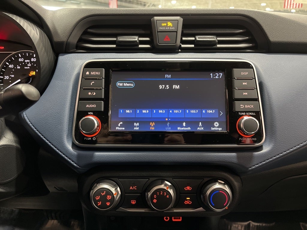 2025 Nissan Versa 1.6 SV