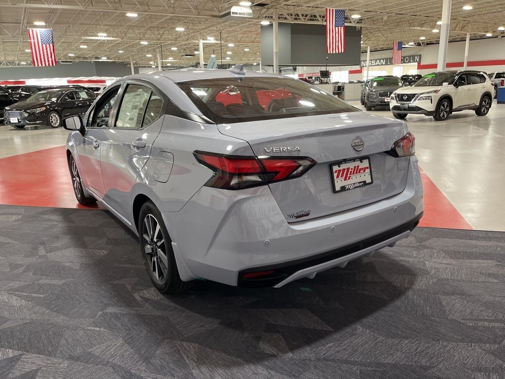 2025 Nissan Versa 1.6 SV