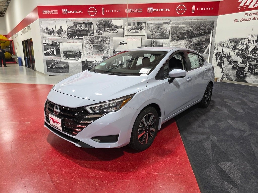 2025 Nissan Versa 1.6 SV