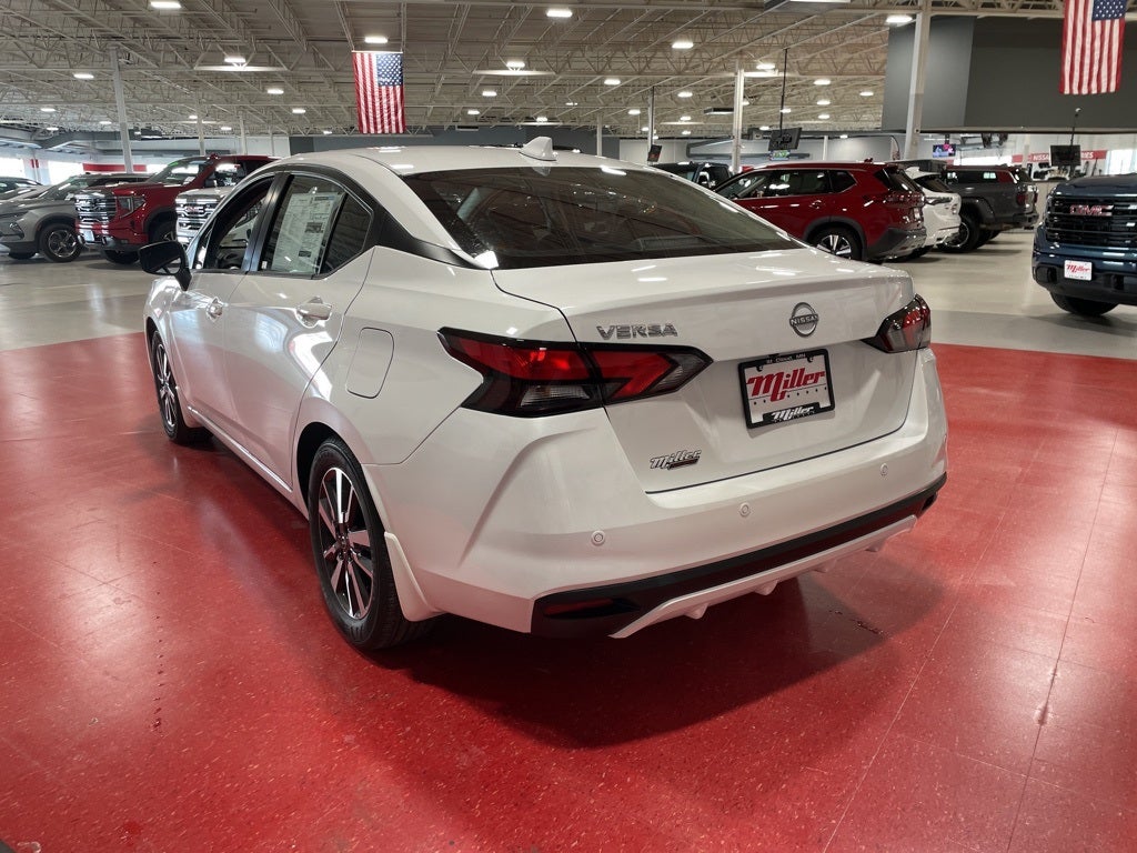 2025 Nissan Versa 1.6 SV