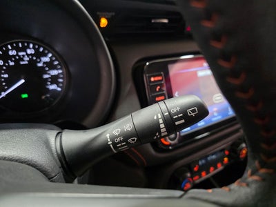 2023 Nissan Kicks SR CarBravo Certified