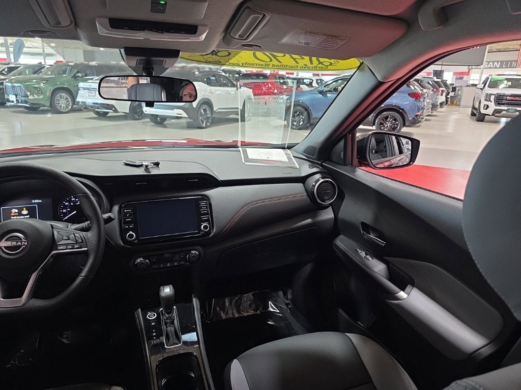 2024 Nissan Kicks SR Carbravo CPO