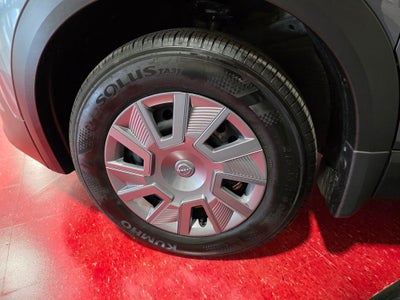 2025 Nissan Kicks S