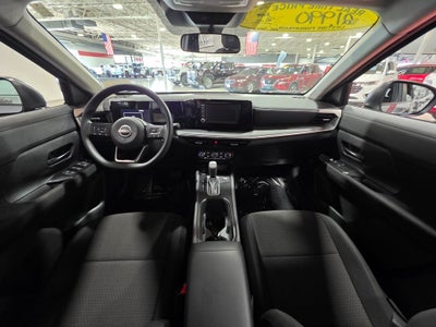 2025 Nissan Kicks S