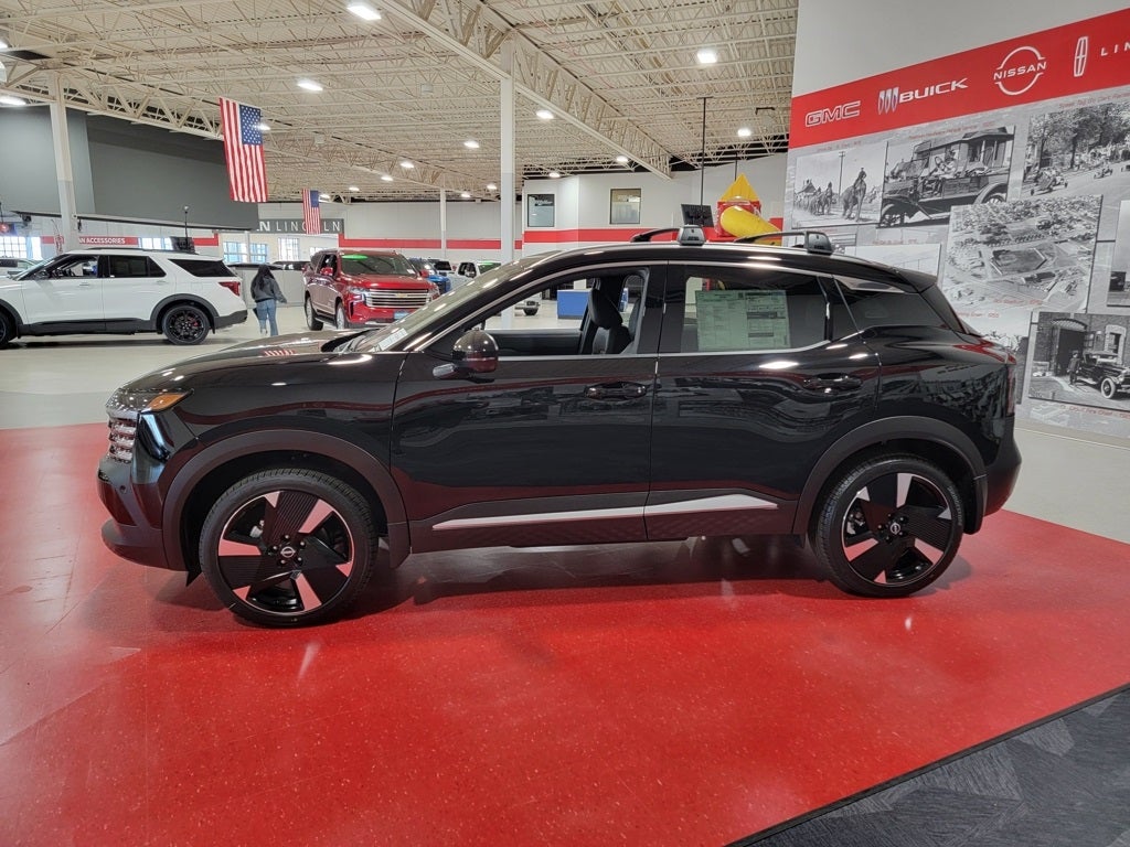 2026 Nissan Kicks SR