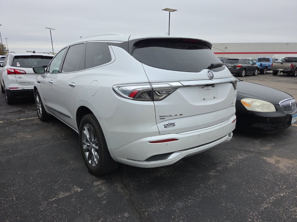 2022 Buick Enclave Avenir