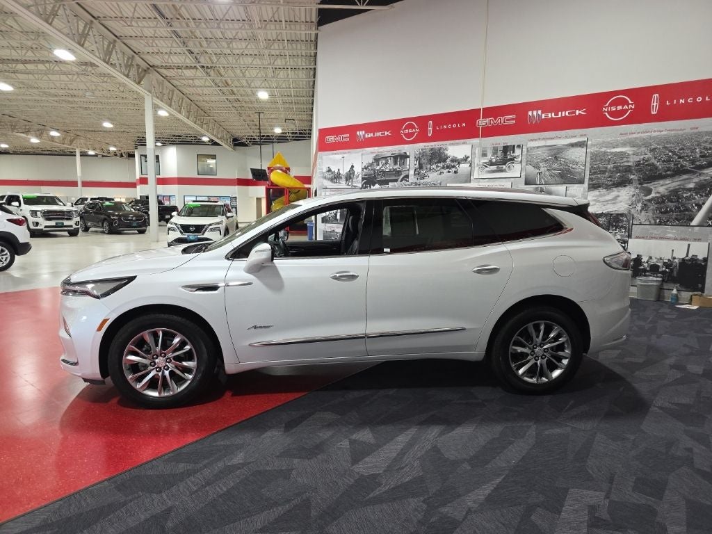 2022 Buick Enclave Avenir