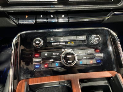 2023 Lincoln Navigator L Reserve