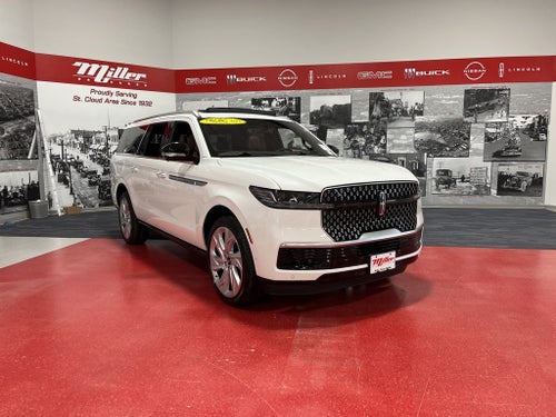 2025 Lincoln Navigator L Reserve
