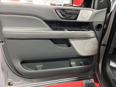 2021 Lincoln Navigator L Reserve