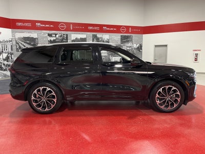 2025 Lincoln Nautilus Reserve