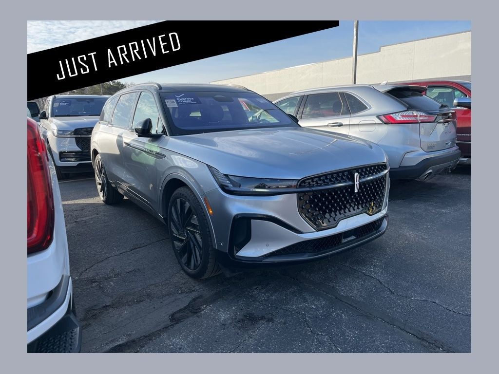 2024 Lincoln Nautilus Reserve