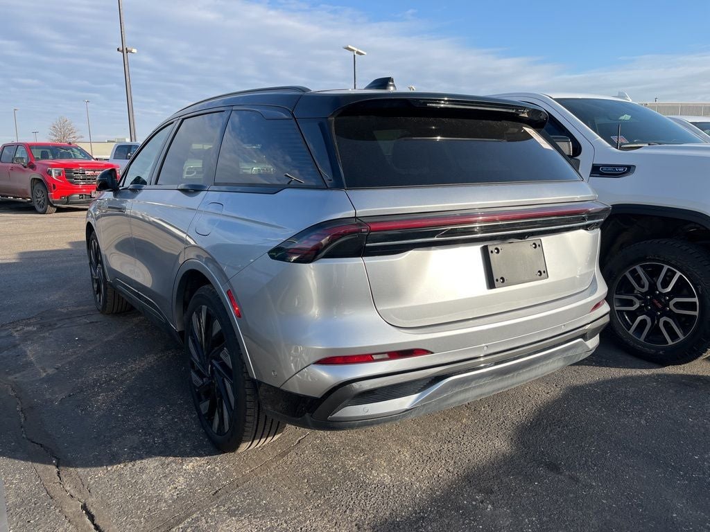 2024 Lincoln Nautilus Reserve