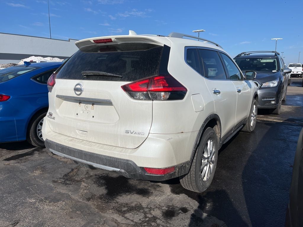 2017 Nissan Rogue SV