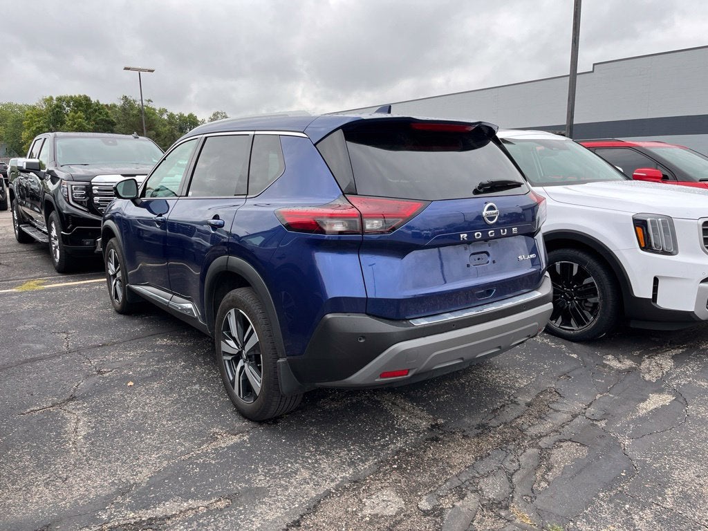 2021 Nissan Rogue SL