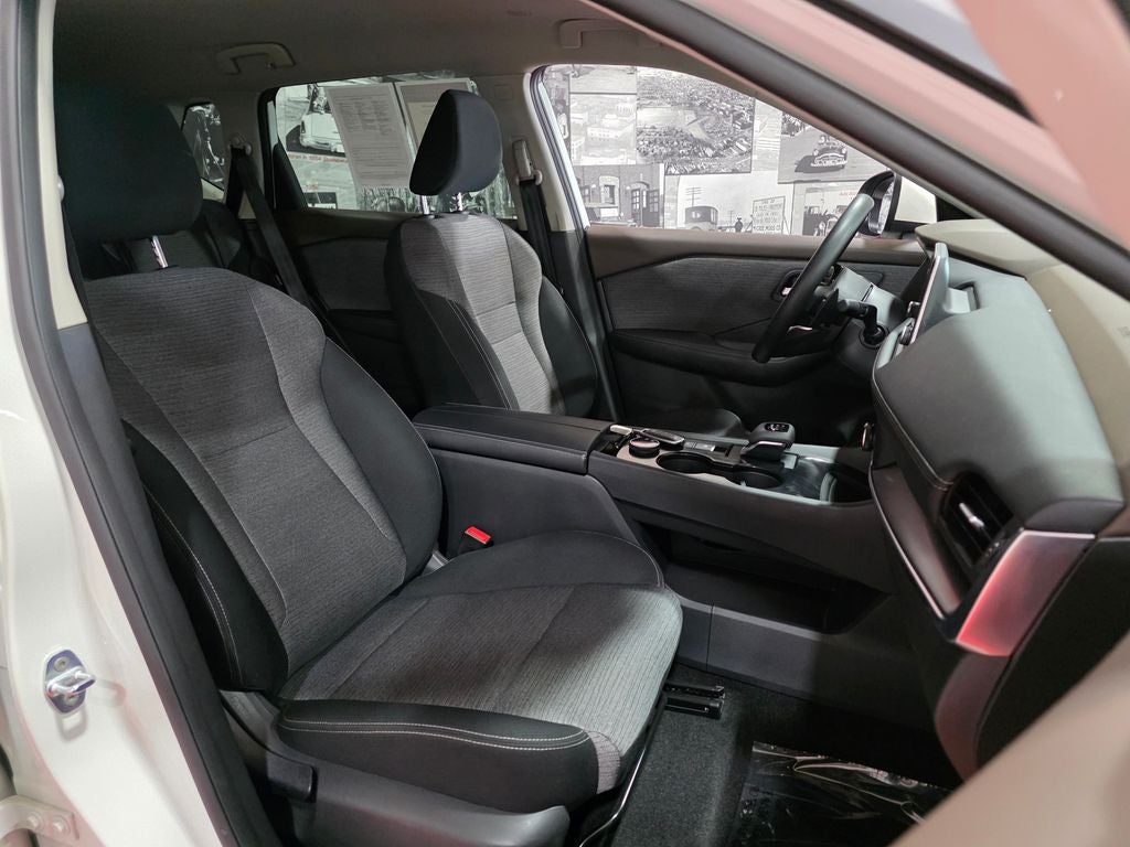 2023 Nissan Rogue SV Carbravo Certified