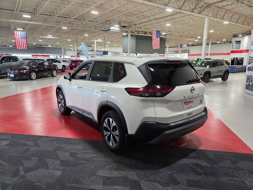 2023 Nissan Rogue SV Carbravo Certified
