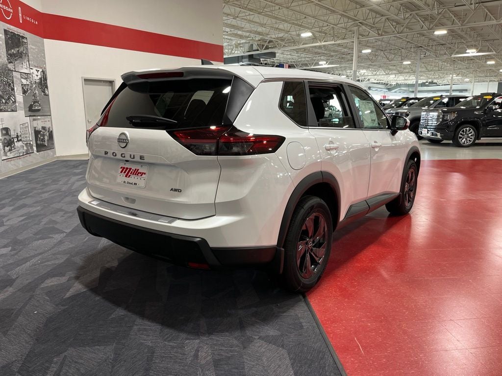 2026 Nissan Rogue SV