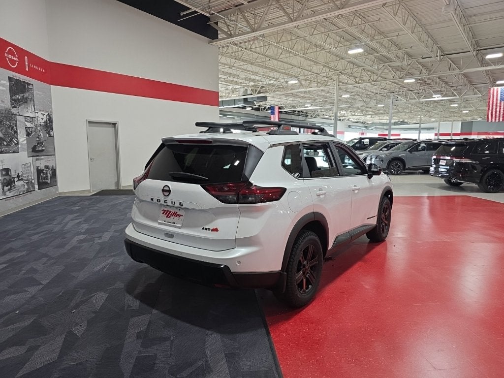 2026 Nissan Rogue Rock Creek