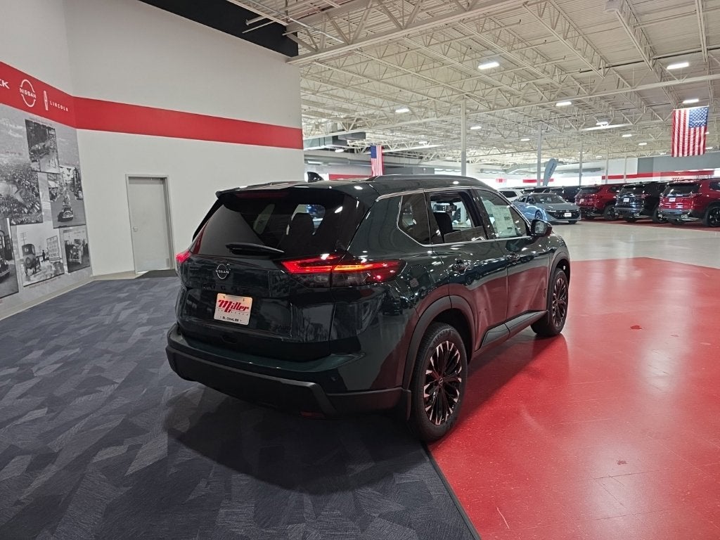 2026 Nissan Rogue Dark Armor