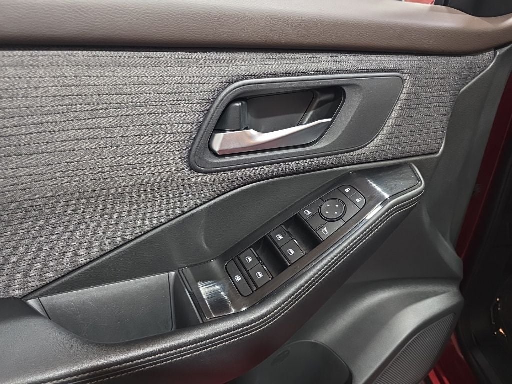 2023 Nissan Rogue SV CarBravo Certified