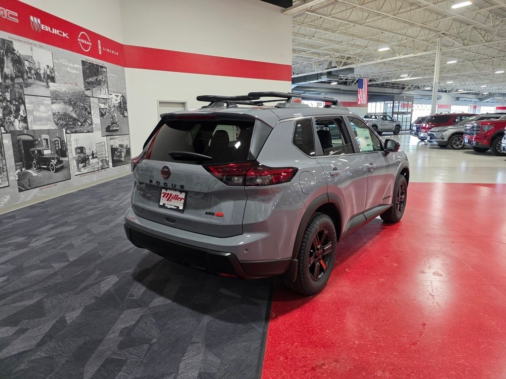 2026 Nissan Rogue Rock Creek