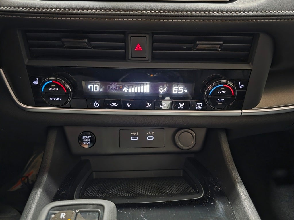 2026 Nissan Rogue Dark Armor