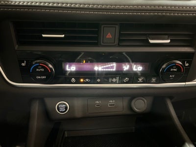2023 Nissan Rogue SV CarBravo Certified