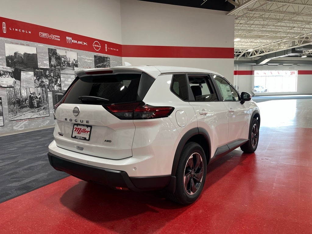 2026 Nissan Rogue SV