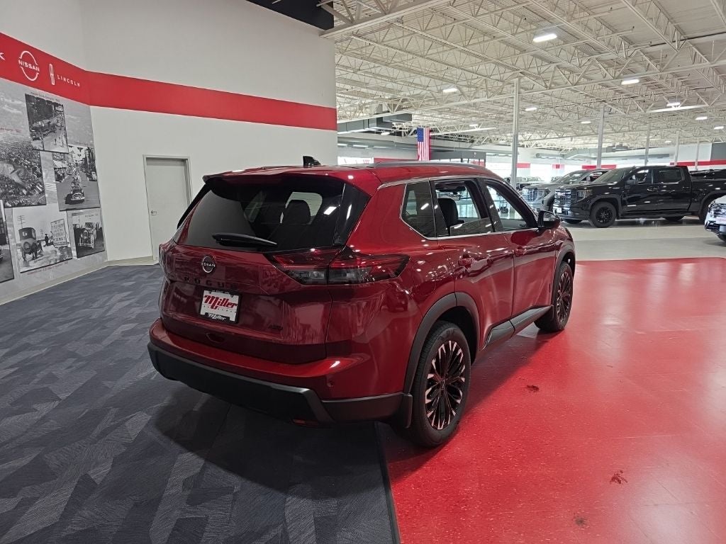 2026 Nissan Rogue Dark Armor