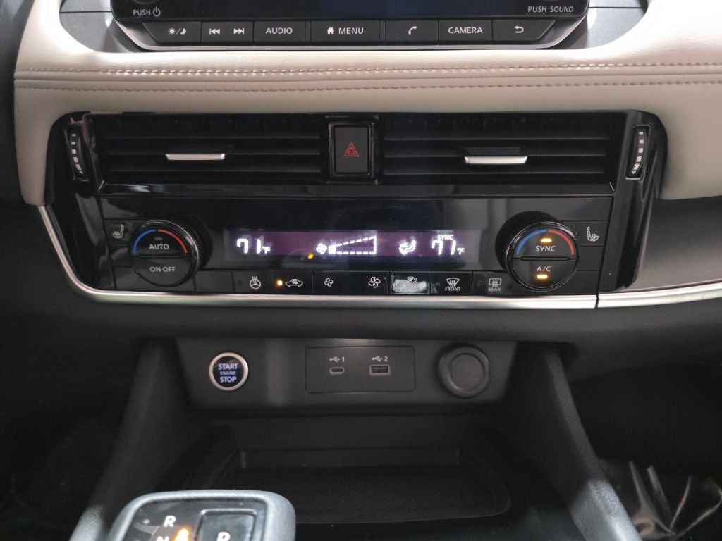 2022 Nissan Rogue SV