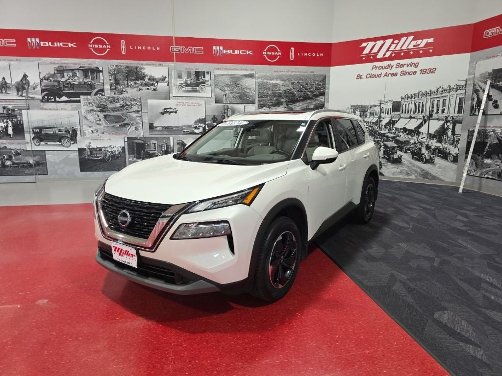 2022 Nissan Rogue SV