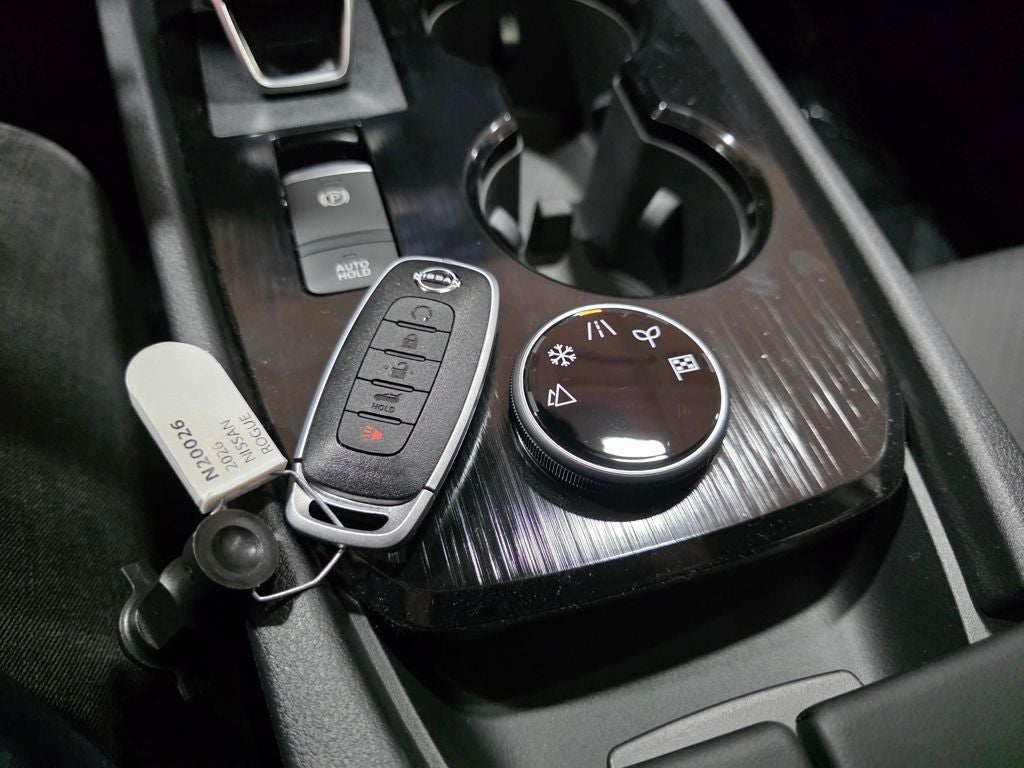 2026 Nissan Rogue Dark Armor