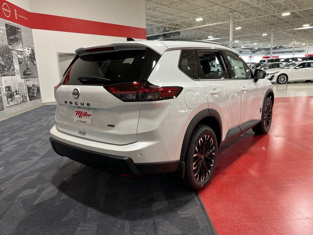2026 Nissan Rogue Dark Armor