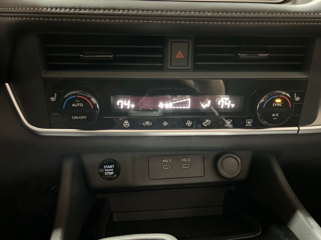 2026 Nissan Rogue Dark Armor