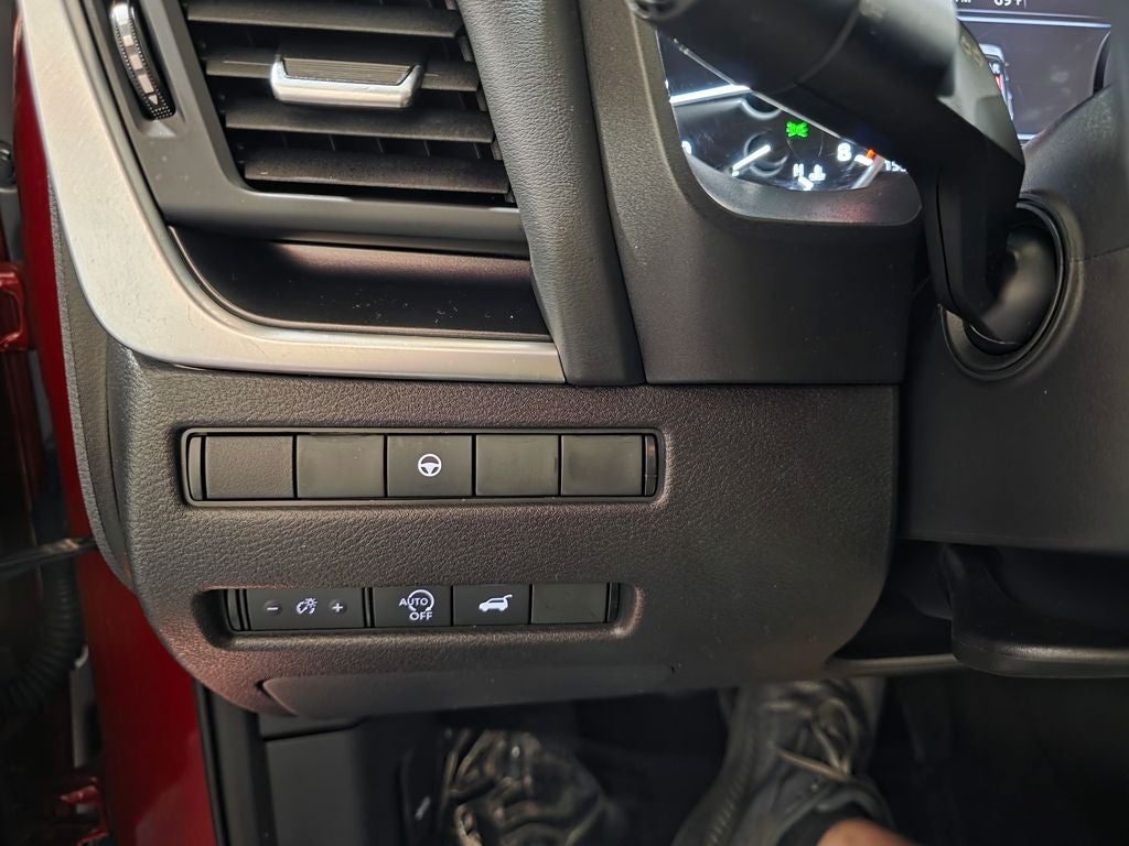 2023 Nissan Rogue SV CarBravo Certified