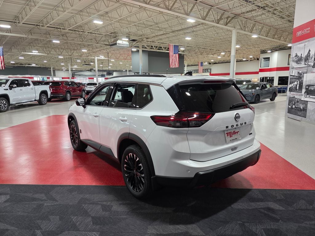 2026 Nissan Rogue Dark Armor