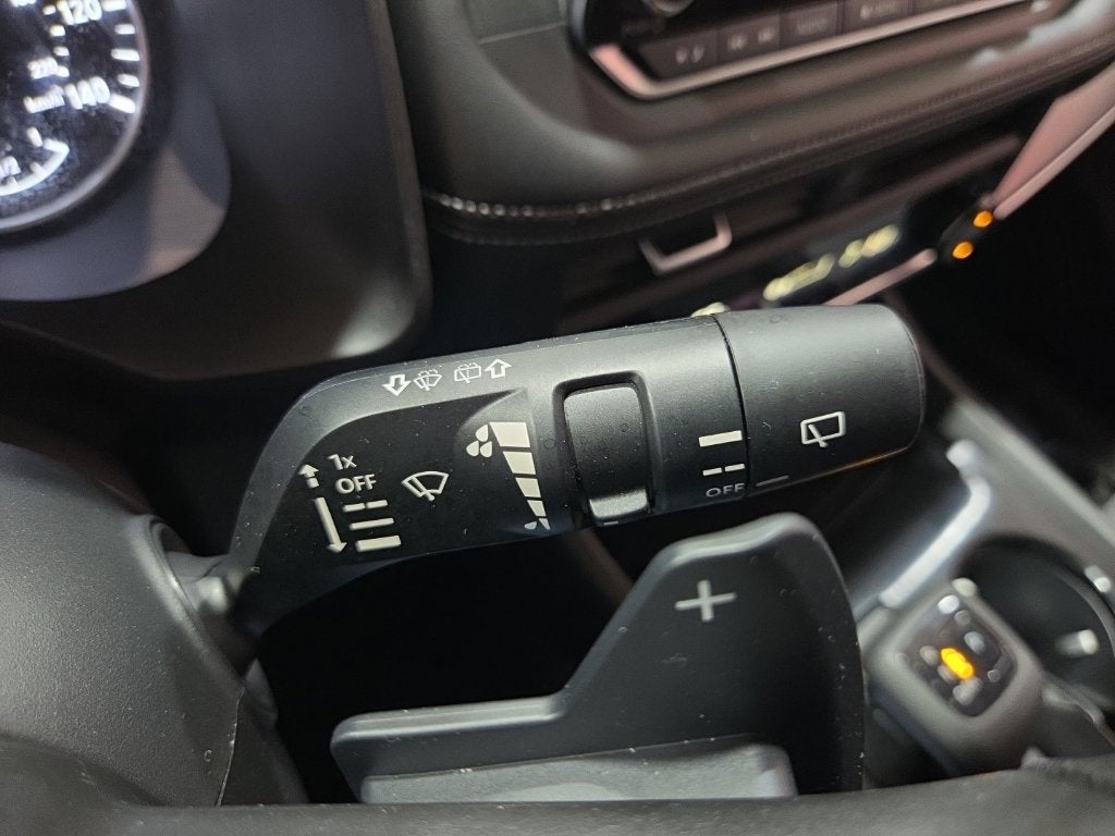 2023 Nissan Rogue SV Carbravo Certified
